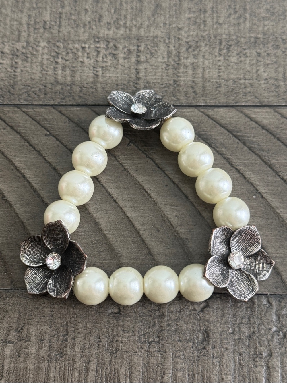 Ivory Faux Pearls With Antique Silver-Tone Flower Charms Stretch Bracelet